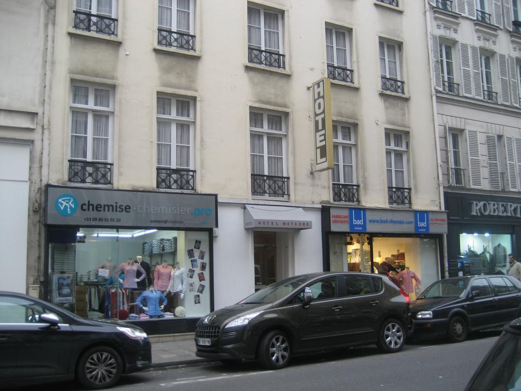 Hotel Meteore Paris Exterior photo